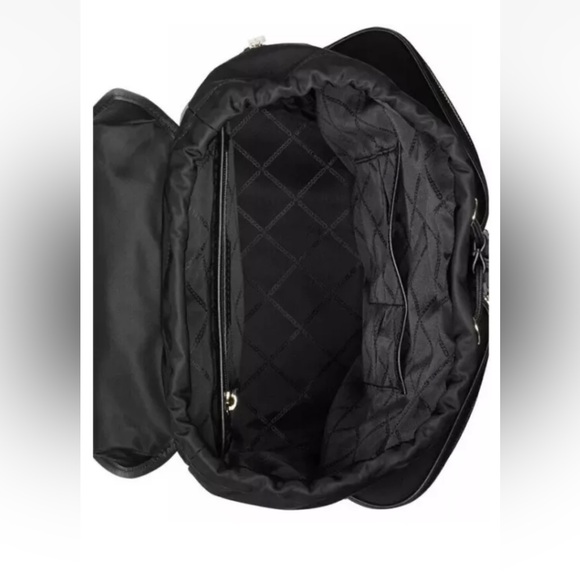 Michael Kors Perry Large Flap Black/Gold Backpack